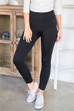 Load image into Gallery viewer, Seamless Stretch Thick Winter Leggings
